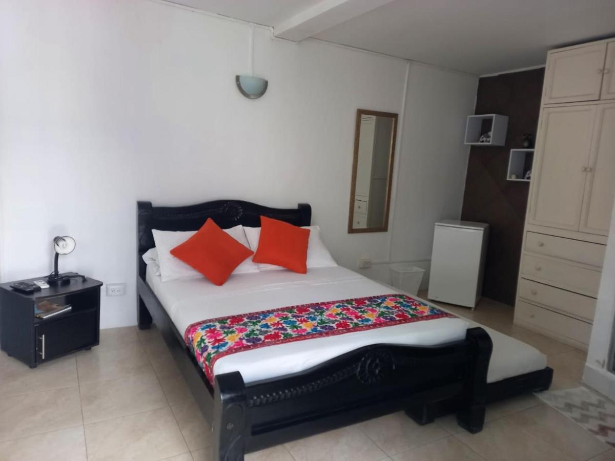 Hotel Plaza De La Trinidad Cartagena 외부 사진